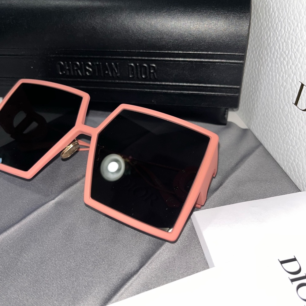 Dior Pink and Black Geometric Sunglasses - Picture 3 of 9